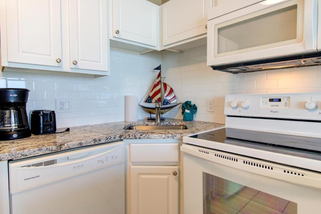 0610 Smooth Sailing By Atlantic Towers Apartment Carolina Beach Exterior photo